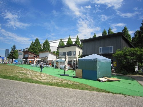 【公園】なぎさのプロムナードまで425ｍ