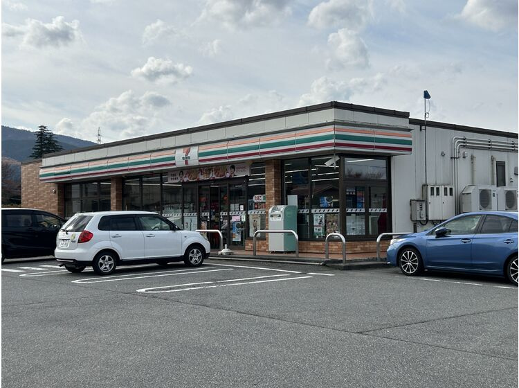 【コンビニエンスストア】セブンイレブン　富山西大沢店まで1423ｍ