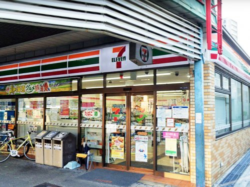 【コンビニエンスストア】セブンイレブン　大阪堀越町店まで95ｍ