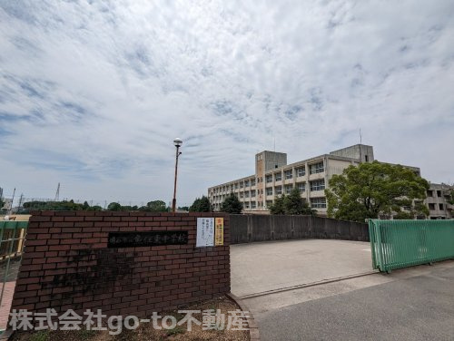 【中学校】明石市立魚住東中学校まで1987ｍ