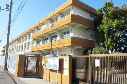 【小学校】堺市立美原西小学校まで500ｍ