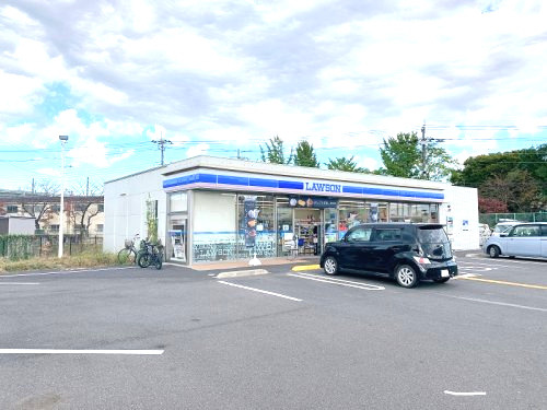 【コンビニエンスストア】ローソン　久喜鷲宮平野店まで560ｍ