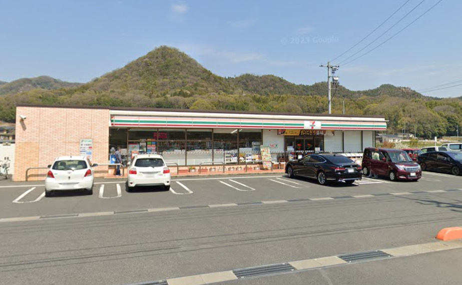 【コンビニエンスストア】セブンイレブン　真備町尾崎店まで306ｍ
