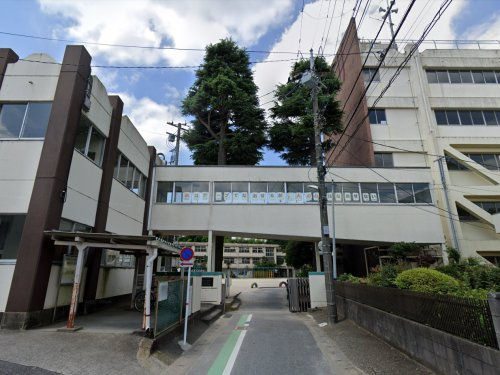 【小学校】松戸市立小金小学校まで730ｍ