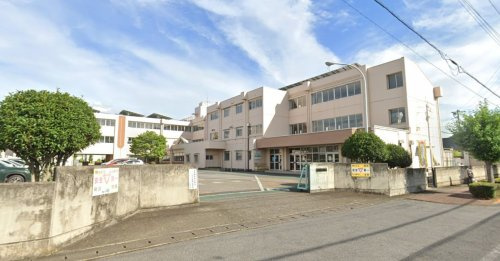 【小学校】足利市立青葉小学校まで596ｍ