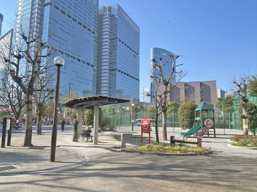 【公園】東八ツ山公園まで328ｍ