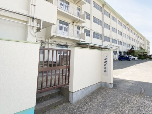 【中学校】北九州市立本城中学校まで309ｍ