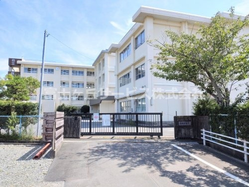 【中学校】磐田市立南部中学校まで1295ｍ