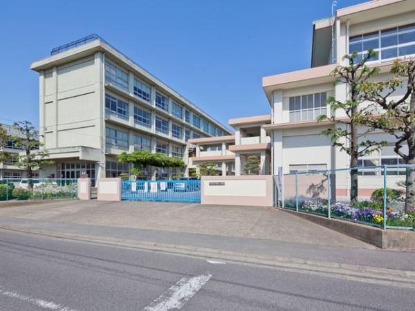 【小学校】平塚市立勝原小学校まで693ｍ