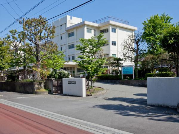 【中学校】平塚市立山城中学校まで882ｍ