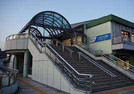 【駅】六会日大前まで1668ｍ