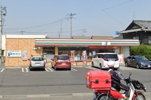 【コンビニエンスストア】セブンイレブン　岡山西大寺中野店まで1168ｍ