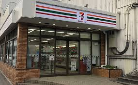 【コンビニエンスストア】セブンイレブン　弁天町店まで521ｍ