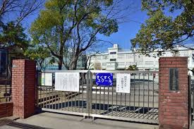 【小学校】江戸川区立上小岩小学校まで197ｍ