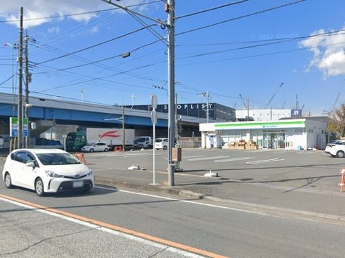 【コンビニエンスストア】ファミリーマート田名豊原店まで523ｍ