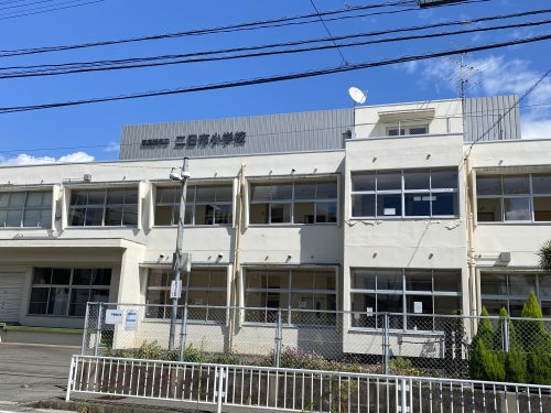 【小学校】筑紫野市立二日市小学校まで1081ｍ