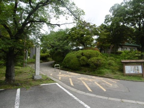 【公園】城山公園まで344ｍ