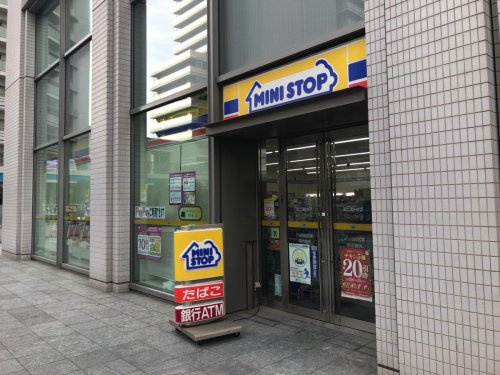 【コンビニエンスストア】ミニストップ　品川シーサイド店まで308ｍ