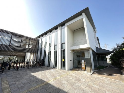 【図書館】和光市図書館下新倉分館まで1060ｍ