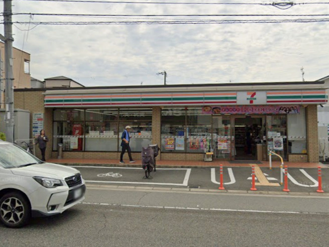 【コンビニエンスストア】セブンイレブン　尼崎浜田町2丁目店まで581ｍ