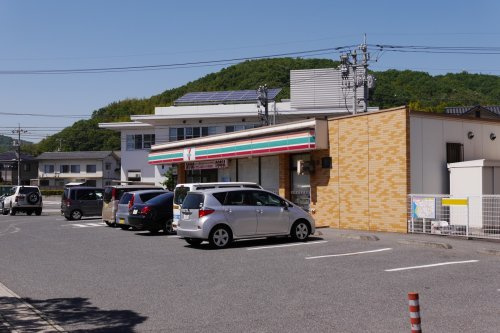 【コンビニエンスストア】セブンイレブン　笠岡五番町店まで379ｍ