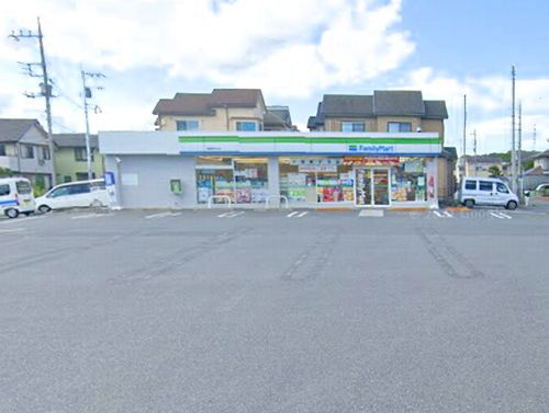 【コンビニエンスストア】ファミリーマート相模原中丸店まで504ｍ