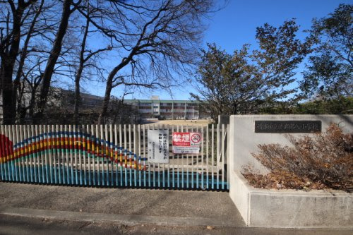 【小学校】清瀬市立清瀬第八小学校まで311ｍ