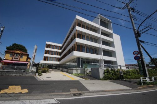 【市役所・区役所】清瀬市役所まで771ｍ