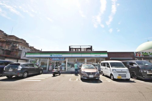 【コンビニエンスストア】ファミリーマート西東京柳沢二丁目店まで309ｍ
