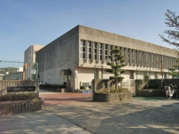【小学校】神戸市立下畑台小学校まで354ｍ