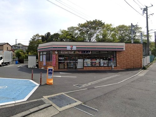 【コンビニエンスストア】セブンイレブン二宮中央店まで1343ｍ