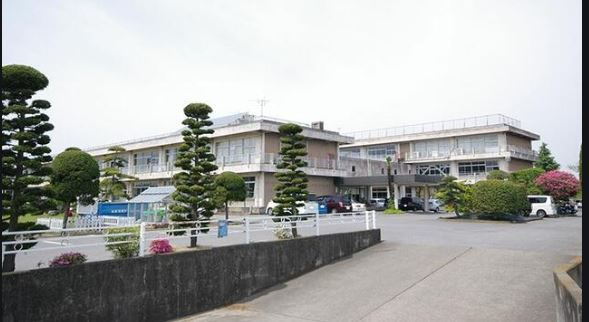 【小学校】小山市立乙女小学校まで2495ｍ