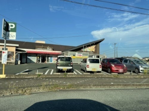 【ショッピングセンター】SHOPPING　CENTER　RIO(ショッピングセンターリオ)まで515ｍ