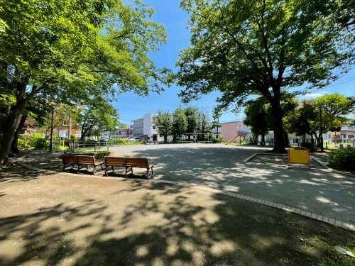 【公園】どんぐり山児童公園まで388ｍ