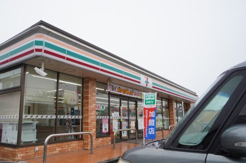 【コンビニエンスストア】セブンイレブン　荒尾東屋形店まで776ｍ