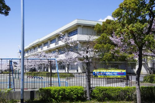 【小学校】久喜市立久喜北小学校まで200ｍ