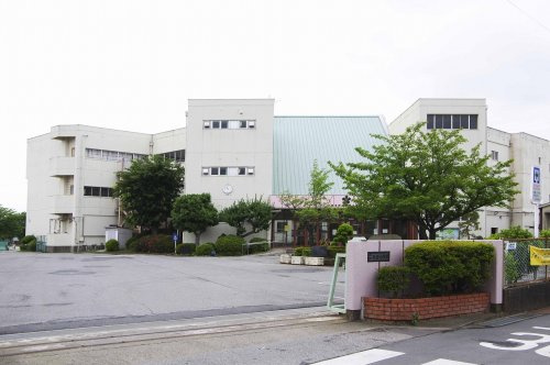 【小学校】幸手市立長倉小学校まで750ｍ
