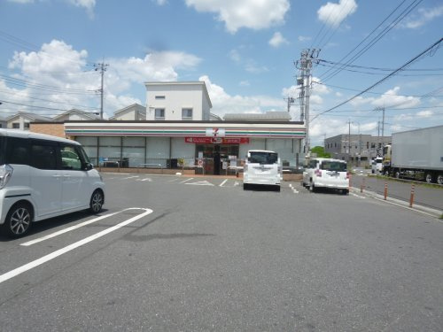 【コンビニエンスストア】セブンイレブン　越谷レイクタウン5丁目店まで650ｍ