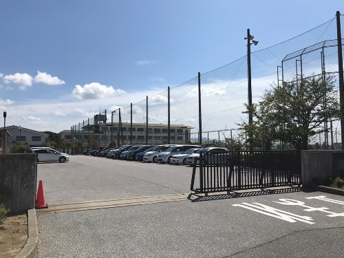 【中学校】彦根市立南中学校まで1074ｍ