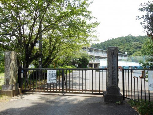 【小学校】周南小学校まで1101ｍ