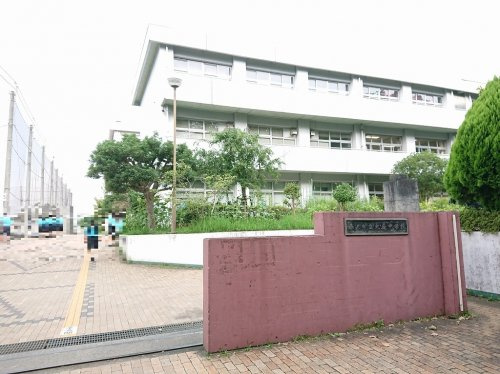 【中学校】藤沢市立大庭中学校まで1390ｍ
