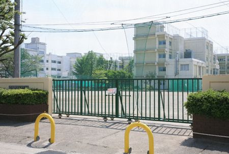 【中学校】大和市立　南林間中学校まで1522ｍ