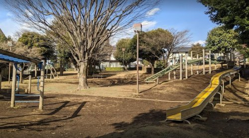 【公園】三鷹市立新川谷端児童公園まで869ｍ