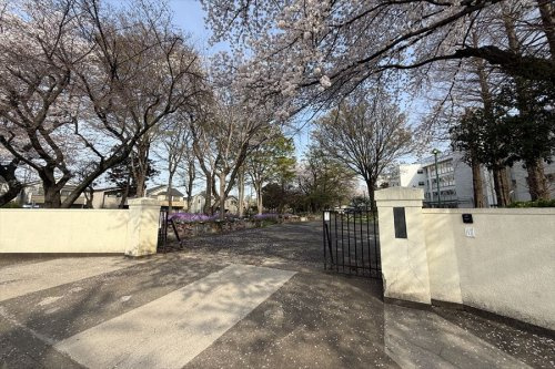 【中学校】東久留米市立西中学校まで980ｍ