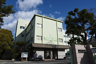 【小学校】伊丹市立笹原小学校まで565ｍ