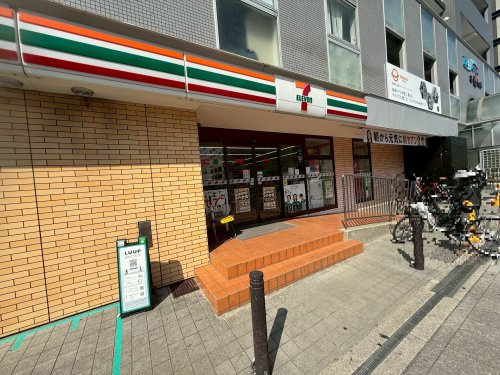 【コンビニエンスストア】セブンイレブン　五条千本店まで563ｍ