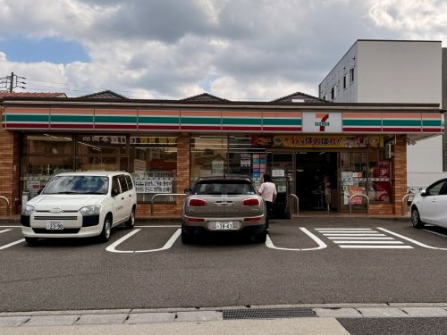 【コンビニエンスストア】セブンイレブン　名古屋道明町店まで523ｍ