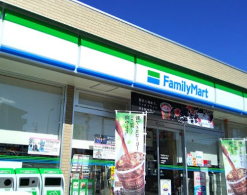 【コンビニエンスストア】ファミリーマート　犬山松本町店まで1127ｍ