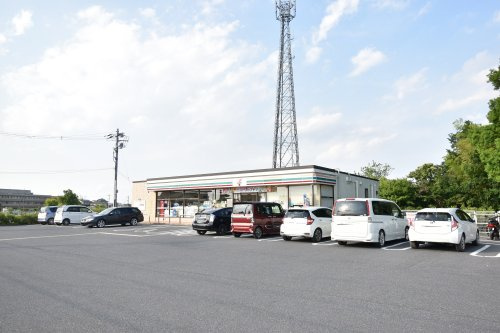 【コンビニエンスストア】セブンイレブン　春日部銚子口店まで760ｍ
