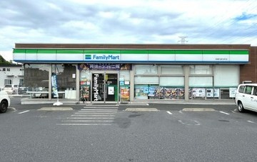 【コンビニエンスストア】ファミリーマート前橋元総社町店 まで687ｍ